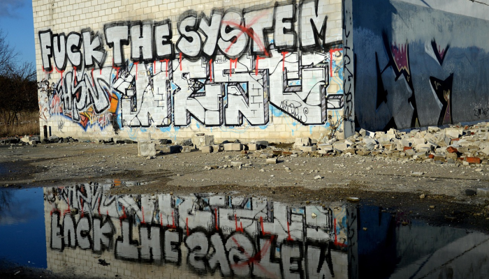 万能开挂辅助“打牌网有开挂的吗”其实确实有挂