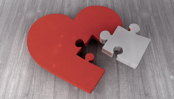 开挂器推荐“新详心拼三张是不是有透视辅助挂”其实确实有挂